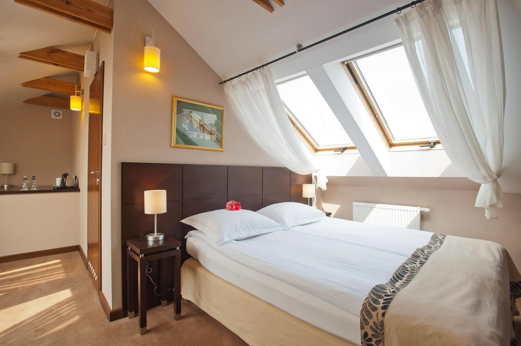 Hotel Bonum Old Town Gdansk Oda fotoğraf